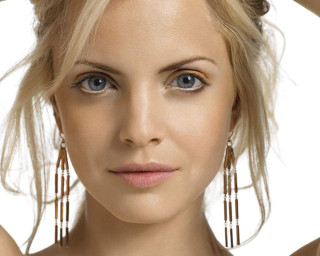 Blonde woman blueeyes elegant portrait - blue eye and blonde hair free wallpaper