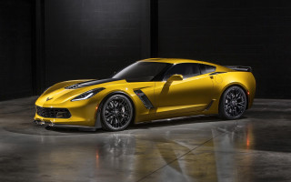 Yellow sports car garage black - a garage free wallpaper