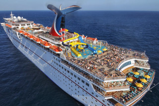 Cruise ship water slide city - a large cruise ship free wallpaper
