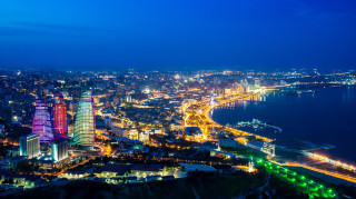 City night lights water bridge 2 - edi rama free wallpaper