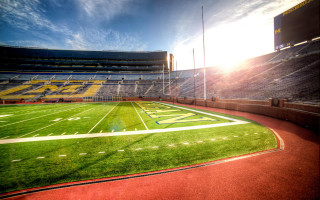 Football field sunshine flagpole background - the sun free wallpaper