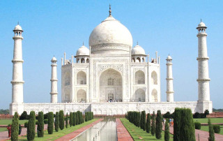White dome building pond trees - a white building free wallpaper
