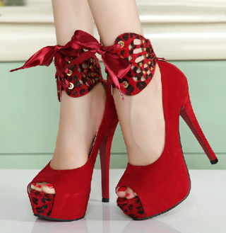 Woman red high heels bow - else alfelt free wallpaper