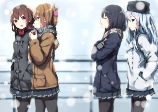 Three girls snow standing back - their back free wallpaper