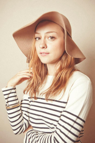 Woman hat striped shirt posing - private press free wallpaper