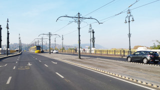 Car driving yellow bus road - viennese actionism free wallpaper