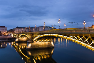 Bridge river city lights nighttime 3 - ferenc joachim free wallpaper