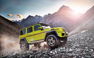 Yellow mercedes hyperrealism digital promotional - christian hilfgott brand free wallpaper