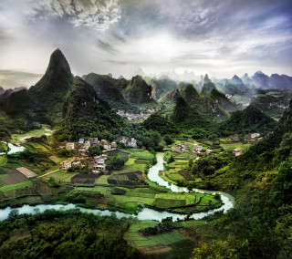 Mountain range river village valley - beautiful landscape free wallpaper