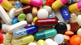 Pile pills tablets middle one - biopunk free wallpaper