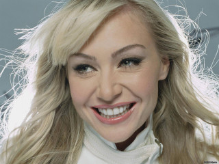 Blonde woman smiling wind portrait - the wind free wallpaper