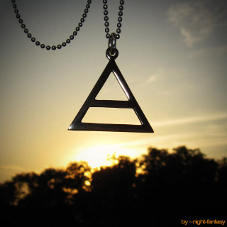 Triangle pendant sunset chain trees - sunset free wallpaper