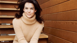 Woman tan sweater wooden wall - grey background free wallpaper