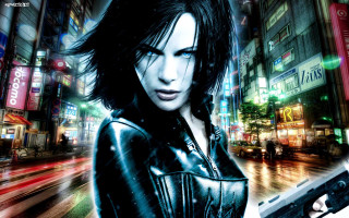Woman leather jacket gun city - a gun in a city street free wallpaper