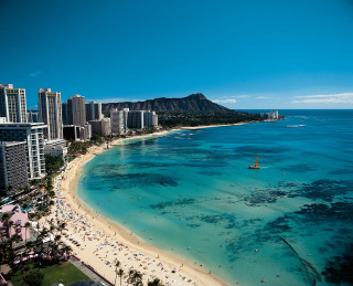 Beach people mountain buildings blue - a bunch of people free wallpaper
