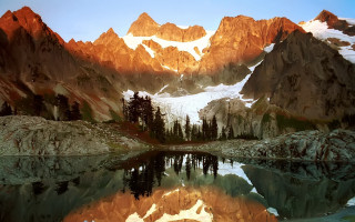 Mountain range lake reflection water - the foreground free wallpaper