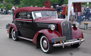 Red black car parking lot 4 - dieselpunk free wallpaper