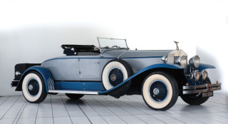 Blue white car tile floor - dieselpunk free wallpaper