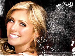Smiling woman black background white - a white border free wallpaper