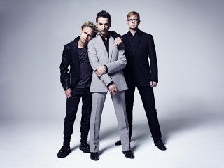 Three men suits studio gray - a white backdrop free wallpaper