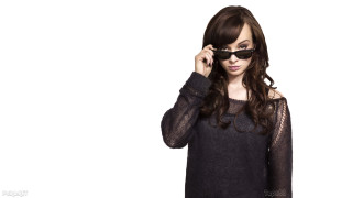 Eve ryder gothic portrait sunglasses - a black sweater free wallpaper