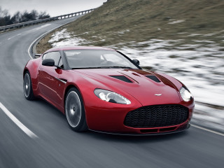 Red sports car snowy road - dom qwek free wallpaper