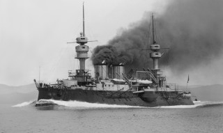 Large ship smoke stacks water 5 - matte drawing free wallpaper