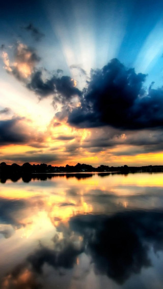 Lake clouds sun rays reflection - cloud and sun rays free wallpaper