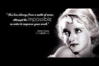 Woman quote face black background - inspirational free wallpaper