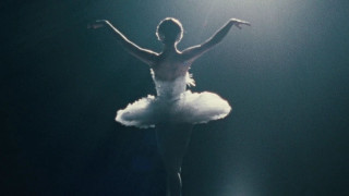 Ballerina white tutu spotlight body - free light wallpaper