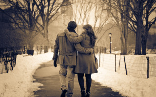 Man woman walking snowy path 3 - romantic free wallpaper