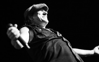 Man hat microphone black background 2 - billie waters free wallpaper