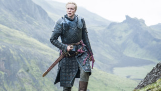 Man armor mountain top sword - a mountain top free wallpaper