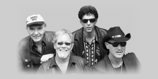 Group hats sunglasses blackwhite formal - a picture together free wallpaper