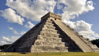 Pyramid sky background clouds above 2 - david chipperfield free wallpaper