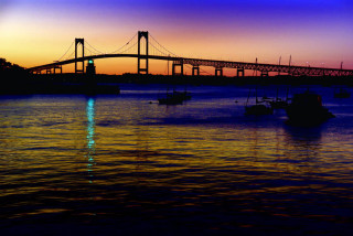 Bridge water boats sunset blue - a bridge over a body of water free wallpaper