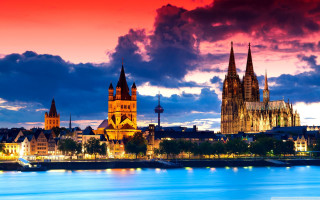 City skyline river castle dusk - a city skyline free wallpaper