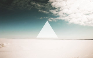 Triangle desert landscape clouds blue - a triangle free wallpaper