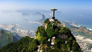 Christ statue mountain city ocean 2 - a sunny day free wallpaper