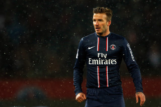 Man blue uniform soccer rain - the rain free wallpaper