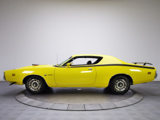 Yellow car round platform gray - round free wallpaper