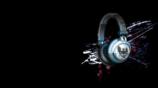 Headphones skull designs dark paint - a pair of headphones free wallpaper