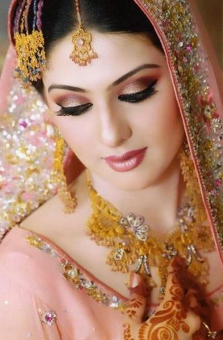 Bridal woman veil jewelry hands 2 - bouchta el hayani free wallpaper