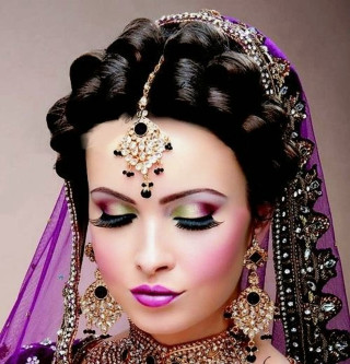 Purple veil dress gothic portrait - a purple dress free wallpaper