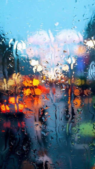 Rainy street bus traffic impressionism - a photorealistic painting free wallpaper