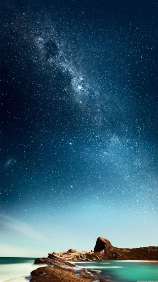Night sky stars water rock 2 - amir zand free wallpaper