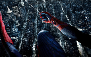Spider man tall building city - a string free wallpaper