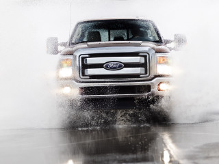 Black truck puddle rain lights - a wet road free wallpaper