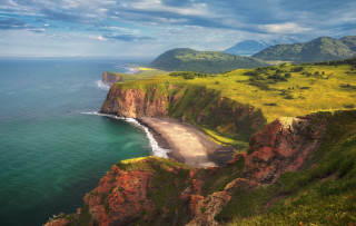 Scenic beach mountains hilltop ocean - scenic free wallpaper