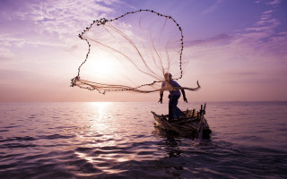 Woman boat net ocean sunset - sunset free wallpaper